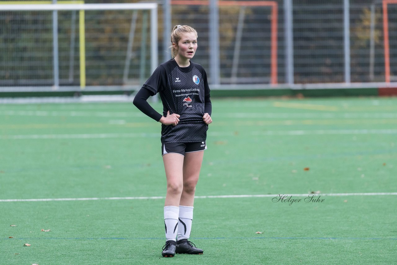 Bild 207 - wCJ VfL Pinneberg - Eimsbuettler TV : Ergebnis: 0:3